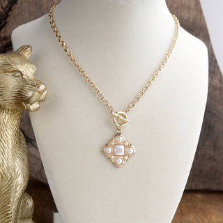 Ornate Pendant Necklace-Necklaces-PennyLine inc-Stuffology - Where Vintage Meets Modern, A Boutique for Real Women in Crosbyton, TX