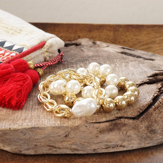 Chunky Chain and beads bracelet set pearlized and golden large ball beads-Bracelets-PennyLine inc-Stuffology - Where Vintage Meets Modern, A Boutique for Real Women in Crosbyton, TX