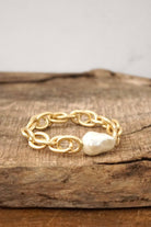 Chunky Chain with a large pearl Bracelet in Worn Gold-Bracelets-PennyLine inc-Stuffology - Where Vintage Meets Modern, A Boutique for Real Women in Crosbyton, TX