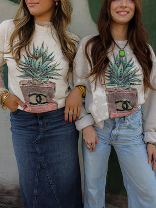 Desert Luxe Agave Graphic Tee-Graphic Tees-Stuffology Boutique -Stuffology - Where Vintage Meets Modern, A Boutique for Real Women in Crosbyton, TX