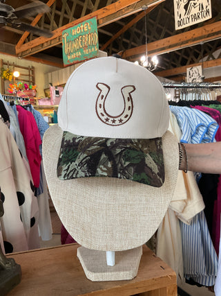 Hat - Lucky Horseshoe-Hats-Zenana-Stuffology - Where Vintage Meets Modern, A Boutique for Real Women in Crosbyton, TX