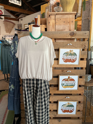 Double Lined Bamboo Bubble Sleeve Hem Top-Blouse-Umgee-Stuffology - Where Vintage Meets Modern, A Boutique for Real Women in Crosbyton, TX