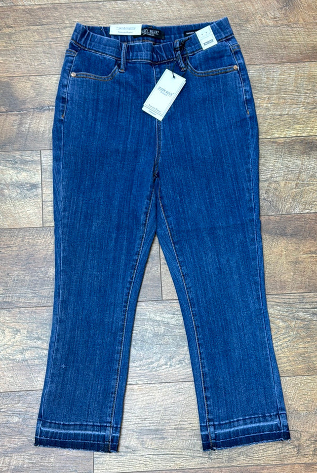 Judy Blue - 78112 - High Waist Pull On Capri Jeans-Jeans-Judy Blue-Stuffology - Where Vintage Meets Modern, A Boutique for Real Women in Crosbyton, TX
