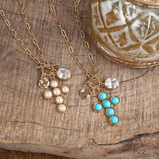 Golden Keepsakes – Charm Cluster Stretch Bracelet with Beads & Stones-Bracelets-PennyLine inc-Stuffology - Where Vintage Meets Modern, A Boutique for Real Women in Crosbyton, TX