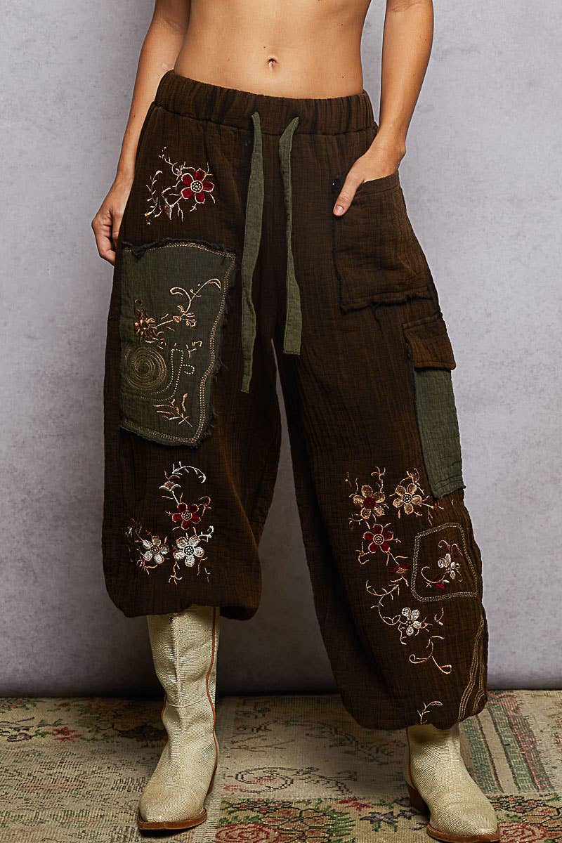 POL Clothing Double gauze floral embroidery accents patch detail pants-pants-Pol Clothing-Stuffology - Where Vintage Meets Modern, A Boutique for Real Women in Crosbyton, TX