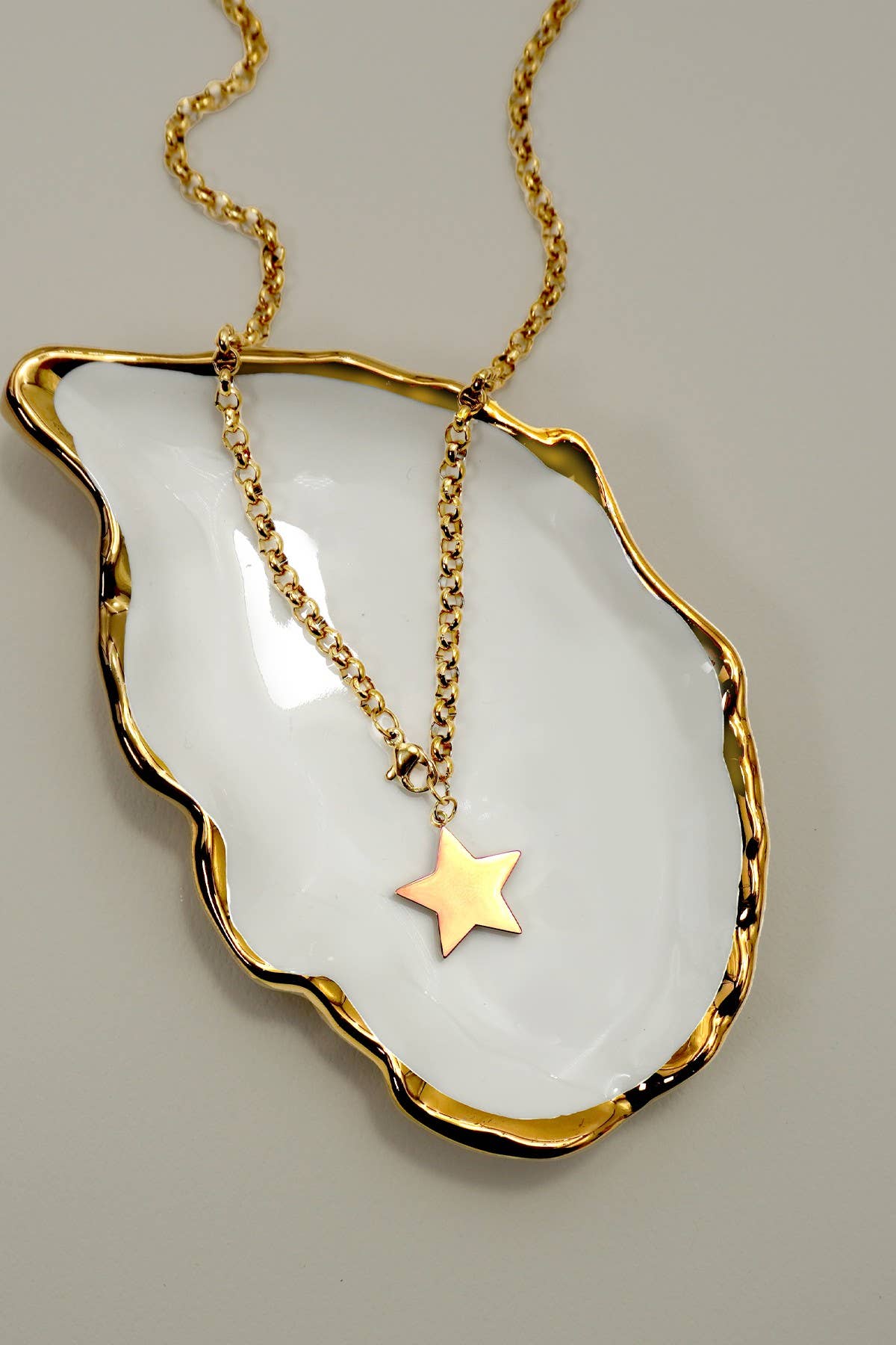 18K STAINLESS STEEL TARNISH FREE STAR NECKLACE | 40NK9667-Necklaces-JOSSLYN by wall to wall-Stuffology - Where Vintage Meets Modern, A Boutique for Real Women in Crosbyton, TX