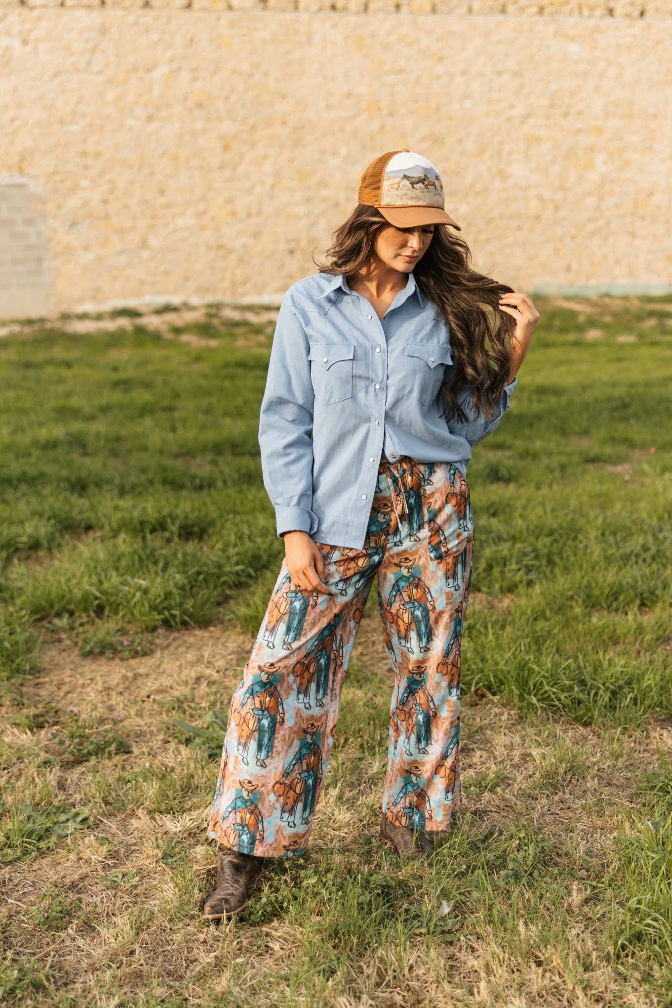 LIGHT DENIM CHAMBRAY SHIRT-Shirt / Jacket-Turquoise Haven-Stuffology - Where Vintage Meets Modern, A Boutique for Real Women in Crosbyton, TX