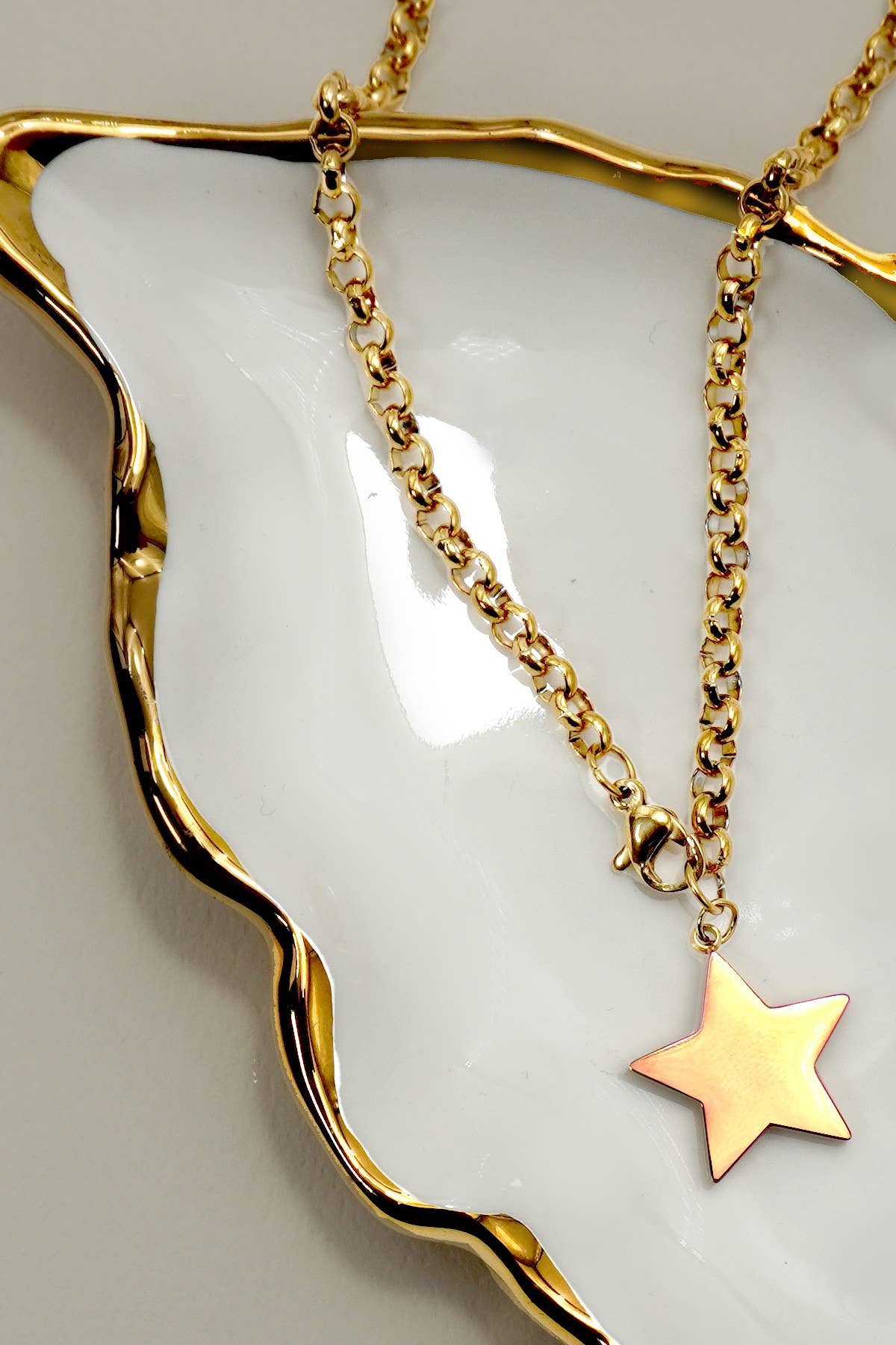 18K STAINLESS STEEL TARNISH FREE STAR NECKLACE | 40NK9667-Necklaces-JOSSLYN by wall to wall-Stuffology - Where Vintage Meets Modern, A Boutique for Real Women in Crosbyton, TX