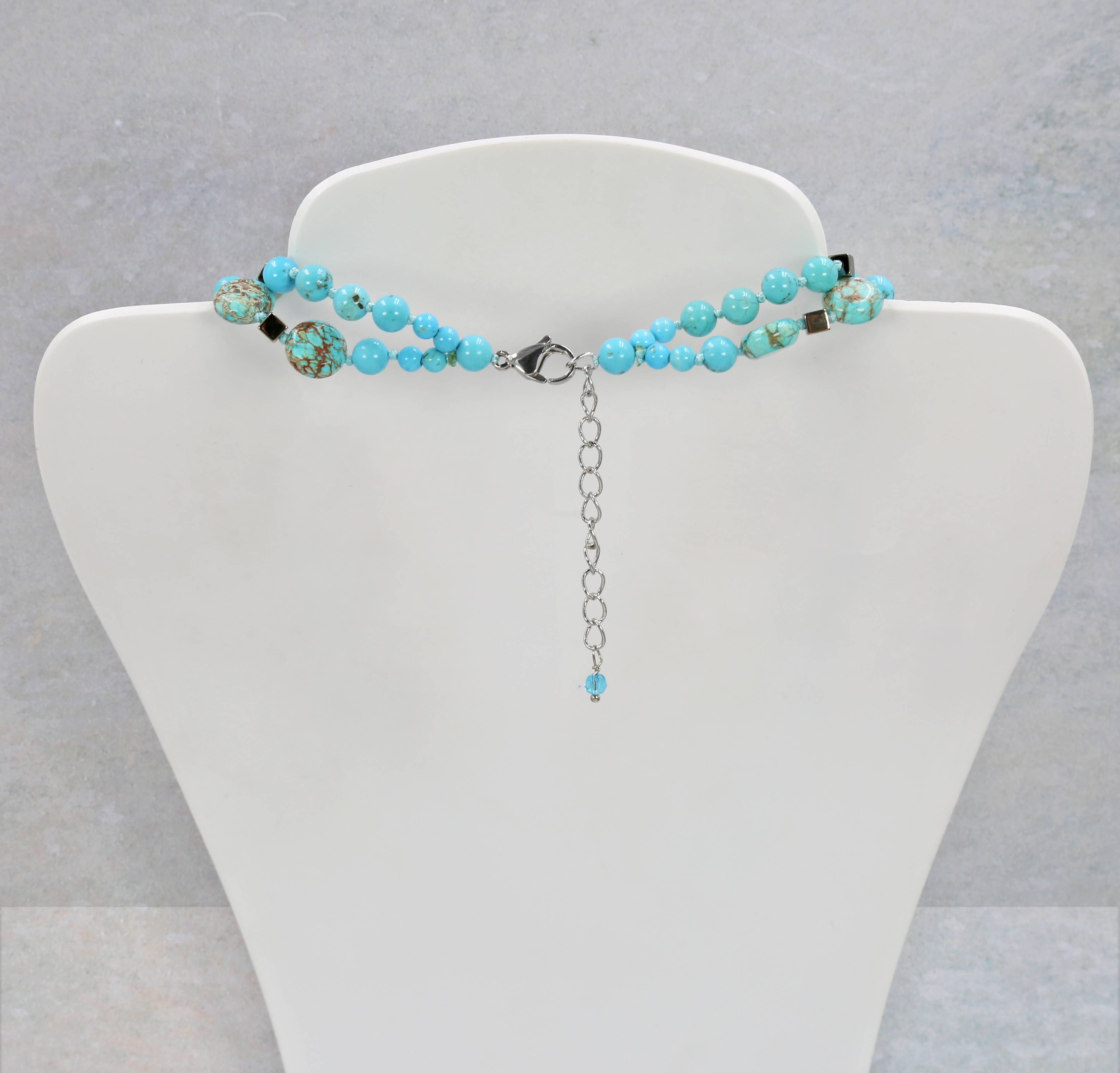 25F19 - Turquoise Horizon Necklace-IST Jewelry-Stuffology - Where Vintage Meets Modern, A Boutique for Real Women in Crosbyton, TX