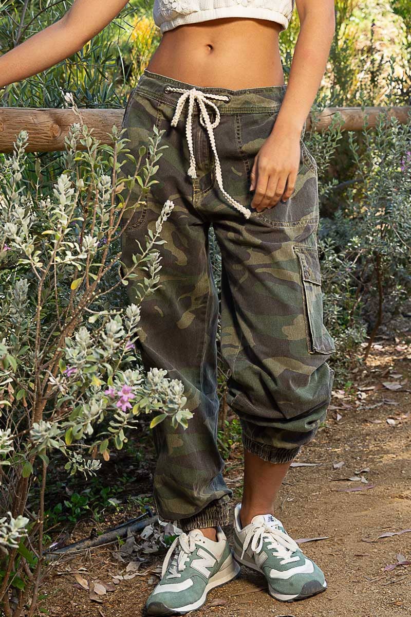 POL Clothing Camo Jogger Pant-Joggers-Pol Clothing-Stuffology - Where Vintage Meets Modern, A Boutique for Real Women in Crosbyton, TX